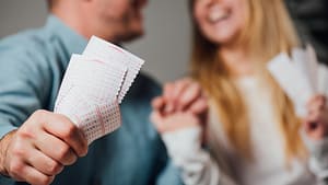Au fost câștigate marele premii la Loto 6/49, de 1,96 mil. euro și Noroc, de 2,45 mil. euro. Unde au fost jucate biletele