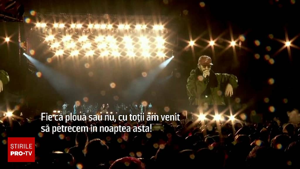 Justin Timberlake a show la Electric Castle în ciuda ploii torențiale. Mii de fani au dansat în pelerine pe hiturile sale