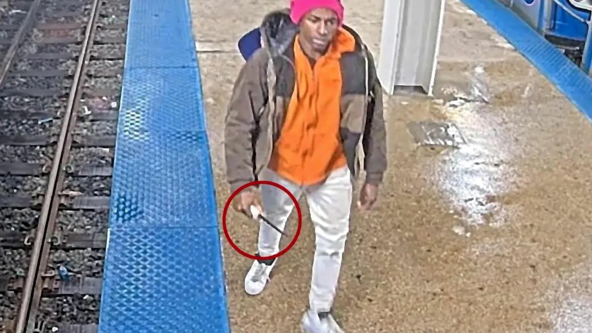 femeie injunghiata in gara chicago