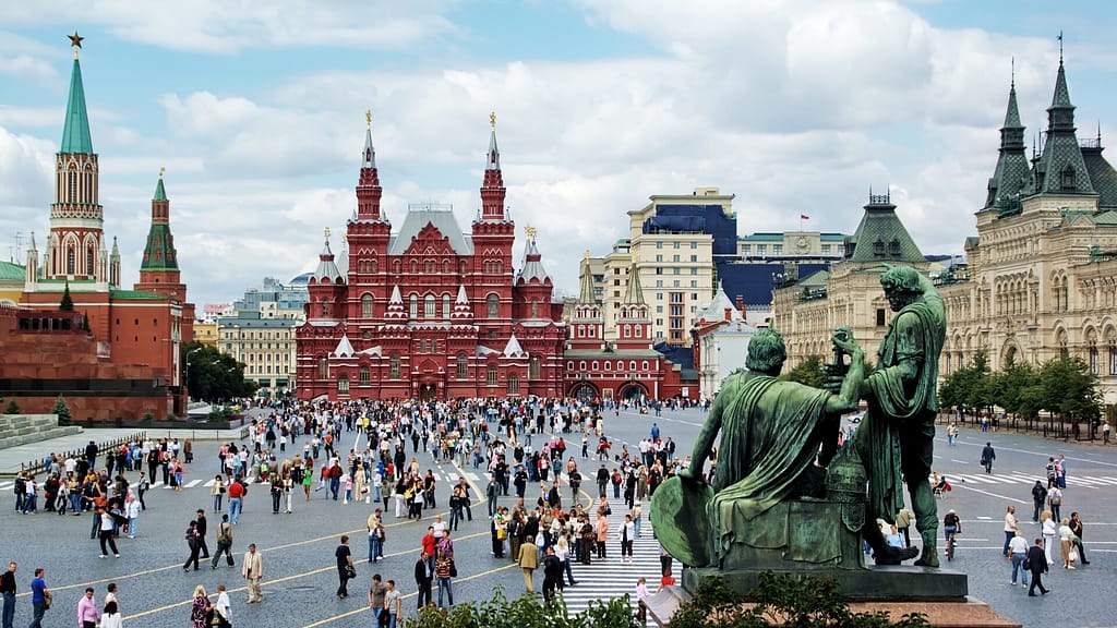 Demografia Rusiei este în declin din cauza războiul din Ucraina. Cum încearcă Putin să crească natalitatea