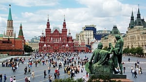 Demografia Rusiei este în declin din cauza războiul din Ucraina. Cum încearcă Putin să crească natalitatea