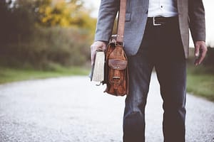 Educația nu mai are timp de teorie. E vremea pentru soluții! Sorin Ivan și Val Vâlcu, luni, la DC Edu / video