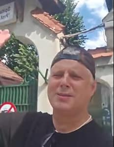 Marian Ceauşescu, live din faţa spitalului în care Ion Iliescu se află internat în stare critică