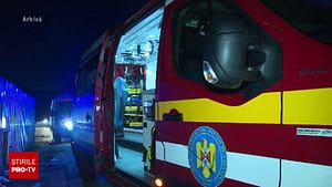 Accident cu patru maşini pe Autostrada Bucureşti – Piteşti. Cinci persoane au fost transportate la spital