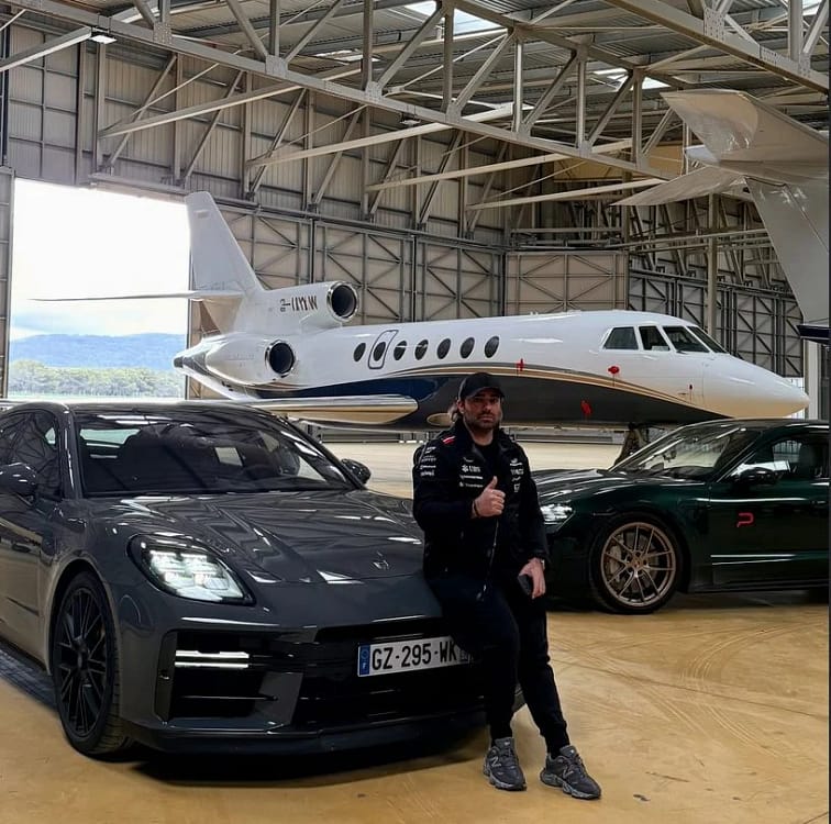 Akram Jr. Sursa: Instagram