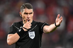 Coșmarul lui Mourinho » Istvan Kovacs, delegat din nou la meciul lui Fenerbahce, la un an de la conflictul dintre cei doi