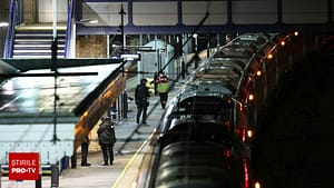 Ce se știe despre autorul atacului sângeros din „trenul groazei”. Un bărbat de 32 de ani a fost arestat