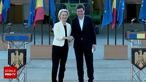 Ursula von der Leyen a ajuns în România. Șefa Comisiei Europene s-a întâlnit cu preşedintele Nicuşor Dan la Constanţa