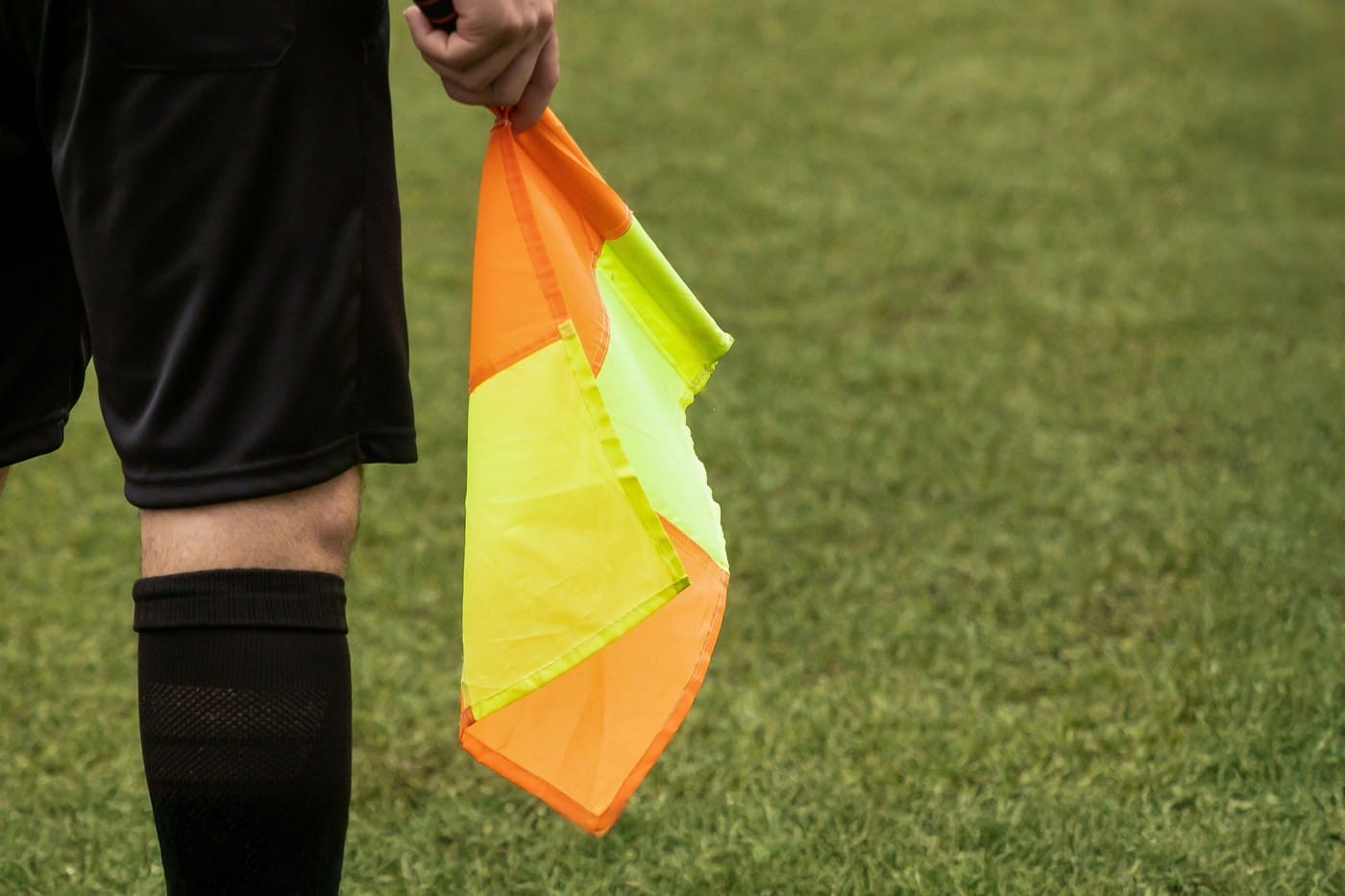 SuperLiga: Cine arbitrează meciurile de duminică. La ce oră joacă Dinamo