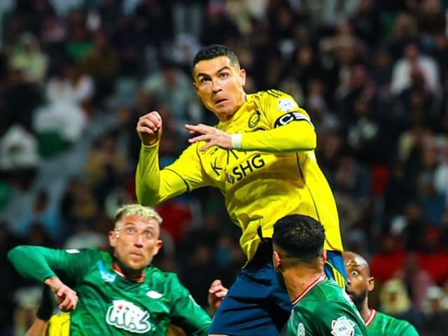 Cristiano Ronaldo, un nou gol către borna 1000, dar n-a terminat meciul pe teren, iar Al-Nassr a pierdut derby-ul