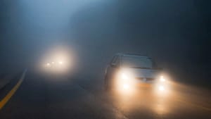 Ceață densă pe drumurile din România: Meteorologii au emis cod galben
