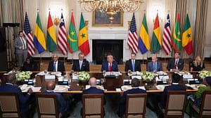 VIDEO Gafă la Casa Albă. Trump l-a întrebat pe președintele Liberiei unde a învățat engleza, limba oficială a țării sale
