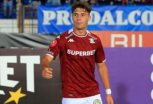În timp ce achizițiile întârzie, Rapid negociază cedarea lui Rareș Pop în Superliga