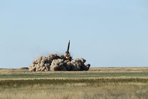 Rachetele Oreșnik intră în dotarea armatei ruse, anunță Putin. Etapa de testare a rachetei hipersonice s-a încheiat