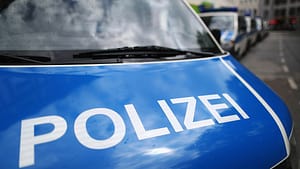 Accident aviatic în Germania. Un avion ușor s-a prăbușit pe o clădire