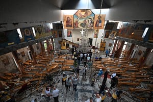 Carnagiu în Siria, după un atentat sinucigaş comis într-o biserică din Damasc