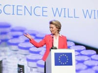 Scandalul ”Pfizergate”: Comisia Europeană a încălcat normele de transparență cu privire la mesajele Ursulei von der Leyen