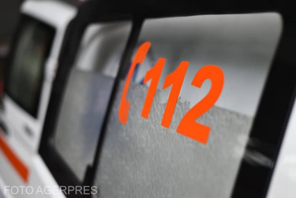 Accident cu 10 victime în Botoșani, după ce o mașină a intrat pe contrasens