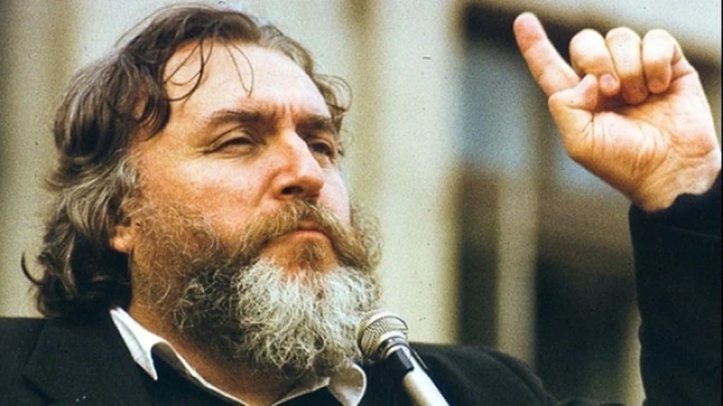 Adrian Păunescu a debutat ca poet în 1960 FOTO: Arhivă