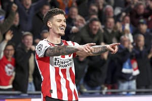„Dennis Man a strălucit!” » Aplauze în Olanda pentru prestația de gală din PSV