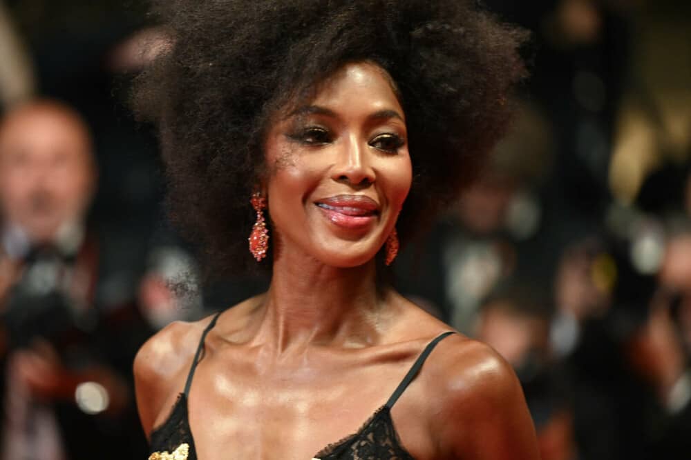 Naomi Campbell, transformare incredibilă pe covorul roșu, la Festivalul de la Cannes. Cum arată vedeta la 54 de ani. FOTO - Imaginea 4