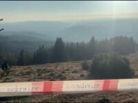 Drona găsită într-o pădure din Argeș ar fi una civilă, pentru transport de colete. Ce încearcă să afle acum Armata Drona găsită într-o pădure din Argeș ar fi una civilă, pentru transport de colete. Ce încearcă să afle acum Armata