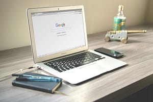 Cele șase cuvinte pe care nu ar trebui să le scrii niciodată pe Google: Vei deveni ținta hackerilor