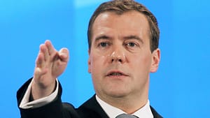 Reacția lui Dmitri Medvedev la armistițiul propus de Europa și SUA: ”Băgați-vă planurile astea de pace în fund!”