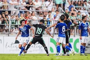 Pumni și haos în amicalul Betis