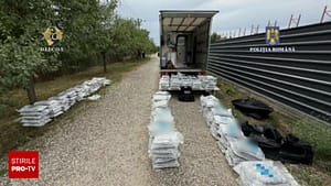 Captură record de droguri în țară. Locul neașteptat în care au fost ascunse peste 200 de kilograme de canabis și cocaină