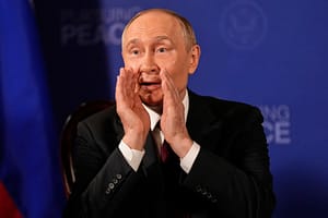 „Nu e o problemă pentru noi” dacă SUA refuză să prelungească tratatul New START, spune Putin. „Rusia continuă să dezvolte și să testeze arme nucleare de nouă generație”