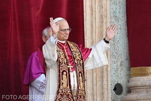 Noul papă se întoarce în Palatul Apostolic, renunțând la simplitatea aleasă de Francisc
