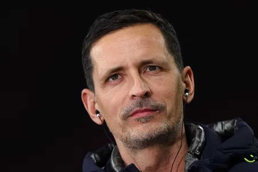 Echipa germană Eintracht Frankfurt l-a demis pe antrenorul Dino Toppmoller