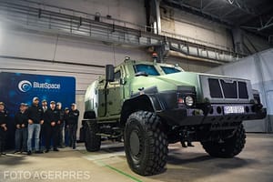 FOTO Cum arată primul vehicul blindat fabricat 100% în România, la standardele NATO pentru protecție balistică