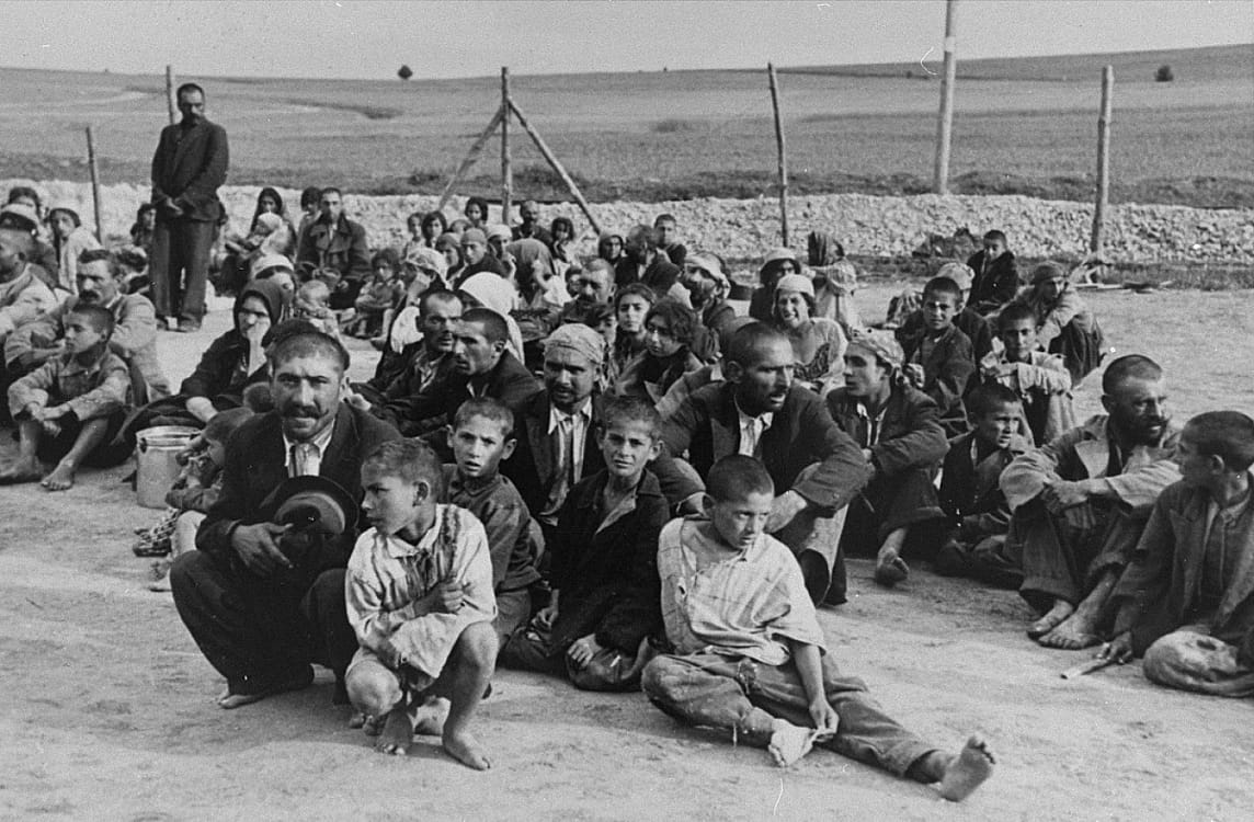 Holocaus romi FOTO: Arhivă