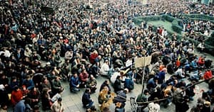 17 decembrie: Zi de doliu în Timișoara. Forțele de represiune au început să tragă în manifestanți în timpul Revoluției