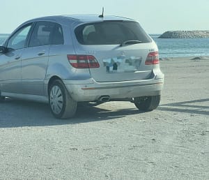Beach drive, varianta românească: Cu oamenii legii pe urmele lui, un șofer fără permis, a luat-o la goană prin ‘Banana’, ca-n jocurile video