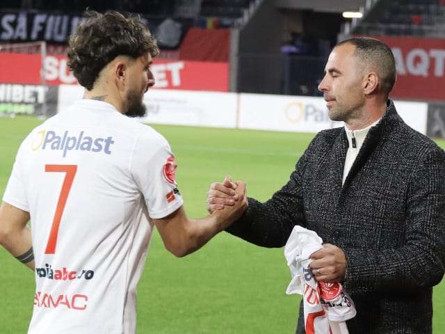 Au pus banii pe masă: 2,2 milioane de euro pentru Tiago Goncalves și Ianis Stoica! Răspunsul lui Hermannstadt