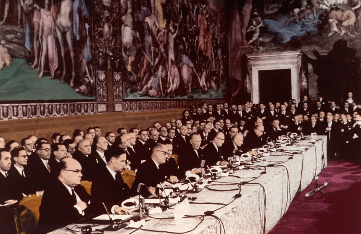Ceremonia de semnare a tratatelor la Palazzo dei Conservatori, Colina Capitolină, Roma