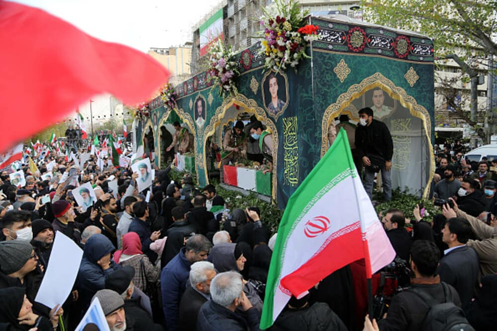 Un medic din Iran a dezvăluit că au fost amenințați că vor fi arestați dacă tratează protestatari răniți - Imaginea 7