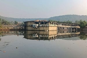 VIDEO Un incendiu a mistuit un club de noapte din Goa, India / Cel puțin 25 de oameni au murit, inclusiv turiști