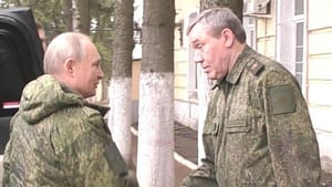 Forțele ucrainene, în situație „critică“ în Donbas, anunță Valeri Gherasimov