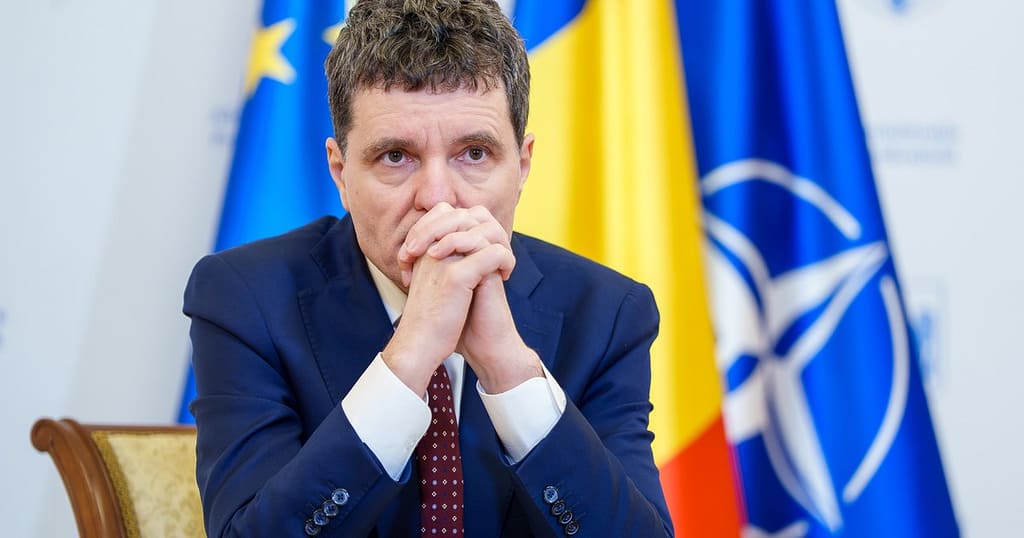 Situațiile ciudate care au apărut după ce Nicușor Dan i-a invitat pe magistraţi la discuţii. „Nu vorbim de rețele de trafic de persoane, vorbim de a treia putere în stat”