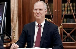 Oamenii lui Putin se întrec în ironii la adresa Europei după amenințările recente ale lui Trump