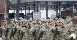 Regatul Unit lansează un program pentru a atrage tineri în rândul forțelor armate