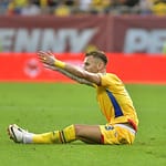 Ghinion uriaș pentru Denis Drăguș! Cât de gravă este accidentarea fotbalistului