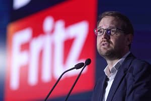 Fritz, despre obținerea cetățeniei: „De peste un an trec prin cea mai românească experienţă ever / Am un mesaj pentru haterii care îmi zic «marş!»”