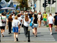 Economia României a crescut cu 1,2% din PIB. Scăderea consumului și factorii externi mențin riscul de recesiune