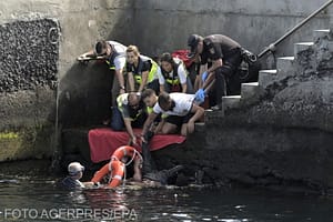 Guvernul britanic a găsit unde să ducă migranții, după ce 1000 au sosit în țară într-o singură zi