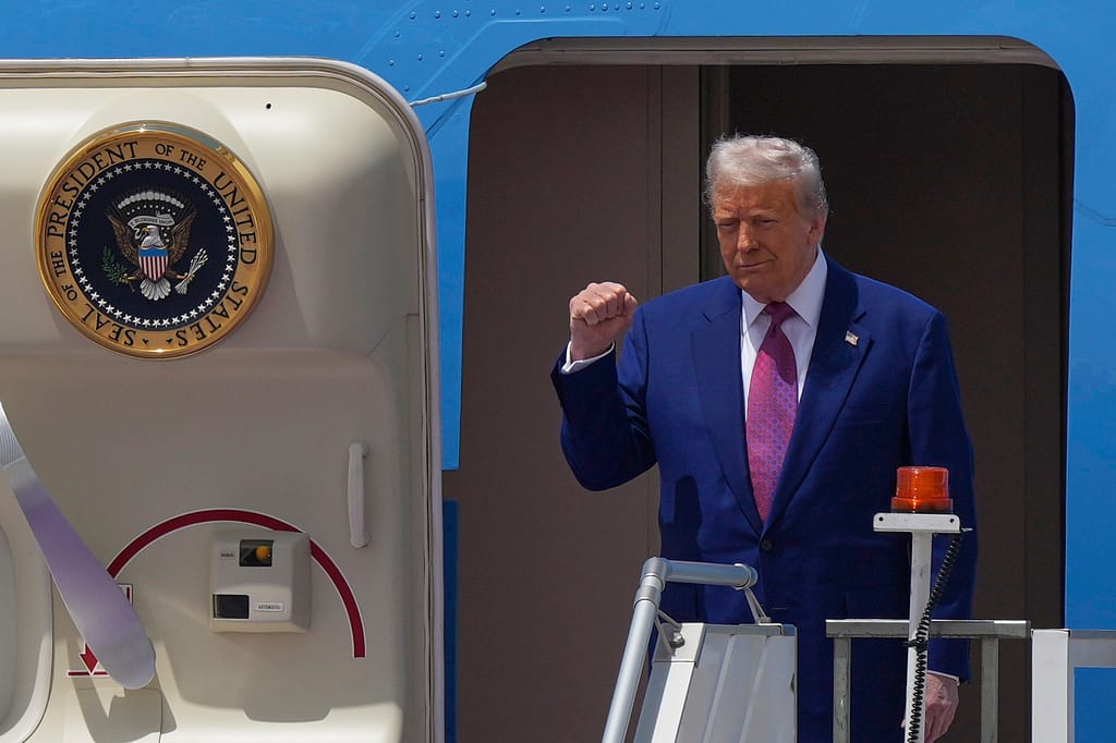 Noi negocieri comerciale între China și SUA. Trump: „Reuniunea ar trebui să meargă foarte bine”